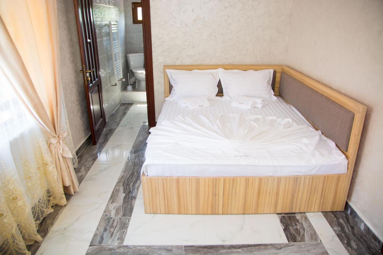 Casa Alex Si Alexia Hotel Jiblea Veche Ngoại thất bức ảnh